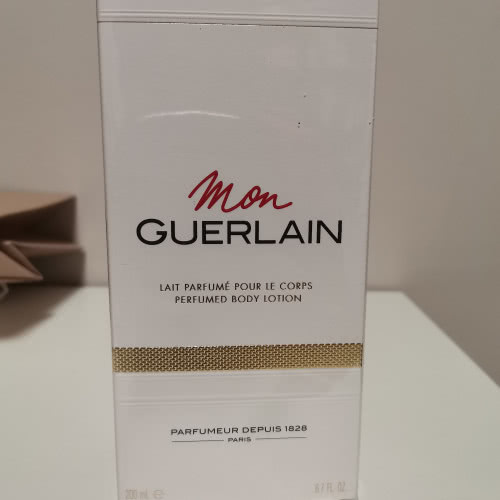 Mon Guerlain лосьон парфюмированный 200 мл