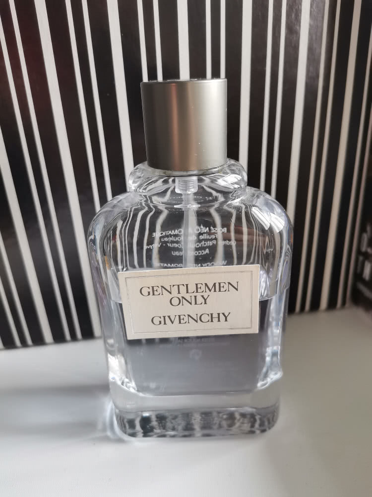 Givenchy Gentlemen Only 70\100 мл