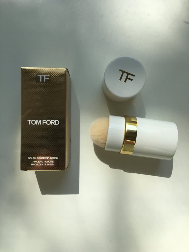 tom ford soleil bronzing brush