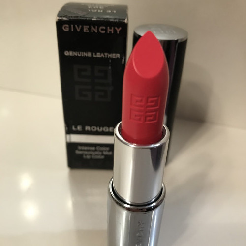 Помада Givenchy 303 corail