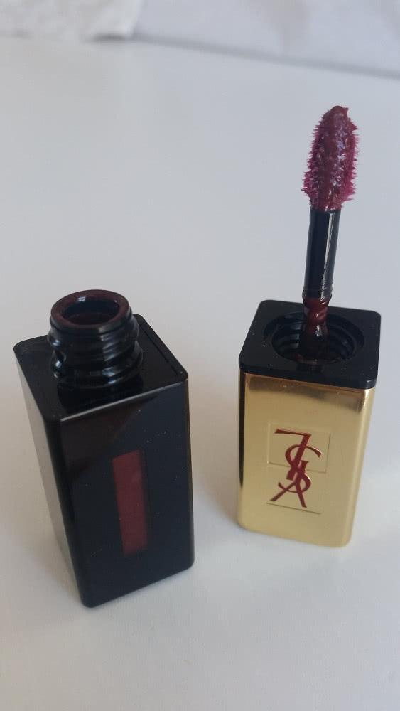 Лак для губ YSL Rouge Pur Couture Vernis a Lèvres Glossy Stain #4 Mauve Pigmente