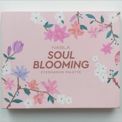 Nabla Soul Blooming Eyeshadow Palette