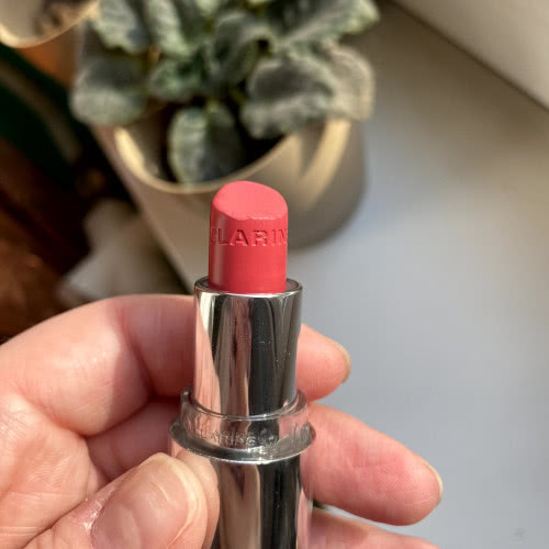 Clarins Joli Rouge Long-Wearing Moisturizing Lipstick 723 raspberry