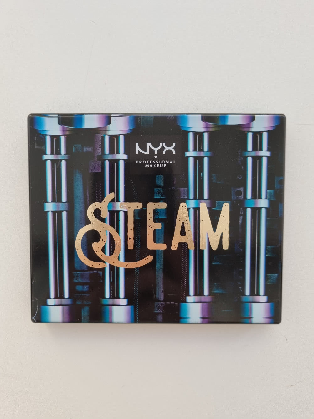 NYX Steam eyeshadow palette