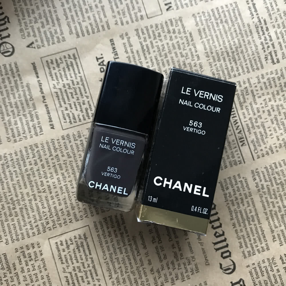 Лак для ногтей Chanel Le Vernis Nail Colour #563 Vertigo купить в