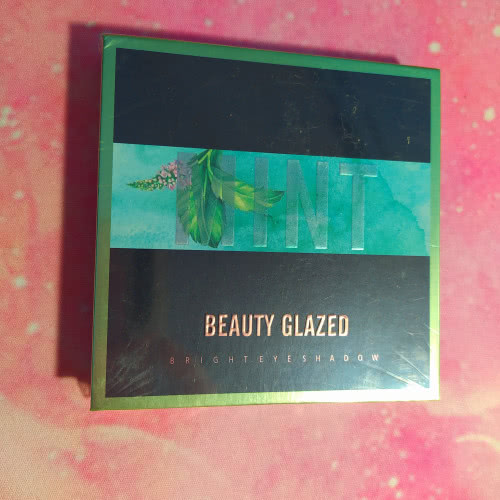 Тени для век Beauty Glazed Pressed powder eyeshadow Mint palette