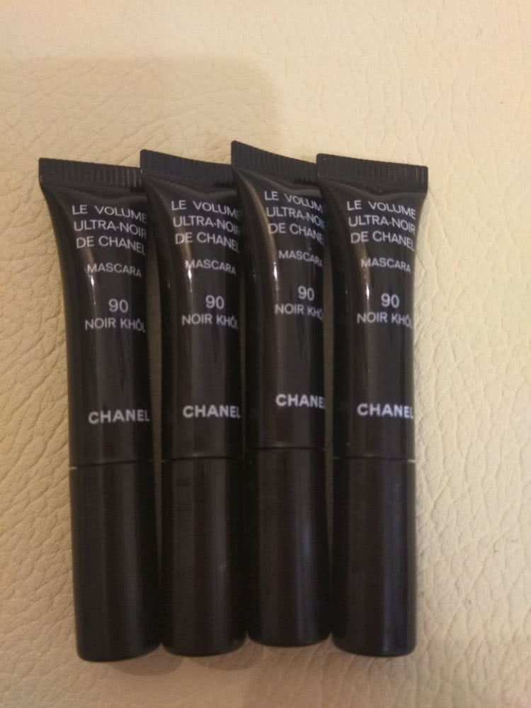 Миниатюра туши Chanel Le volume ultra noir
