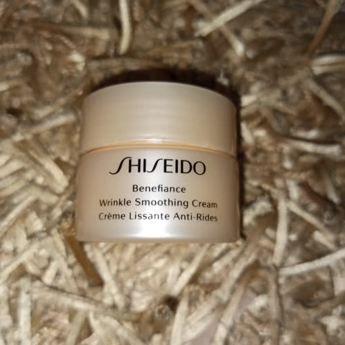 Крем для лица Shiseido Benefiance Wrinkle Smoothing Cream, 30мл