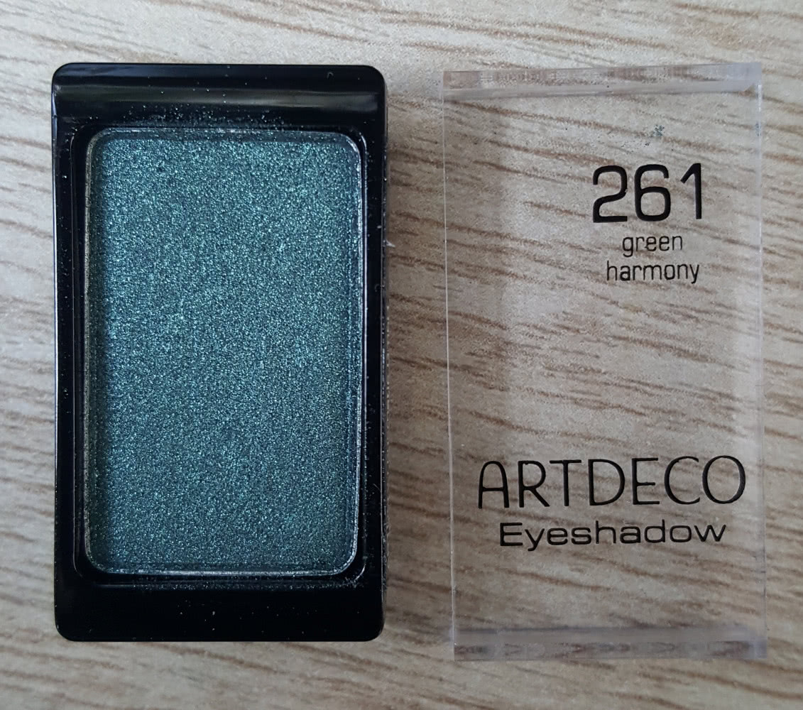 ARTDECO Тени для век с голографическим эффектом Eyeshadow duochrom № 261 Green harmony