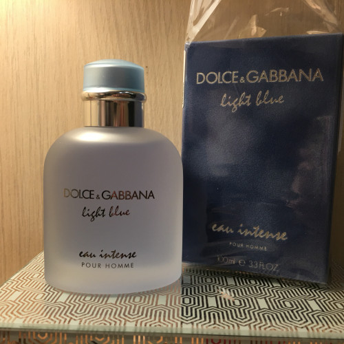 Поделюсь Light Blue pour Homme Eau Intense, Dolce&Gabbana