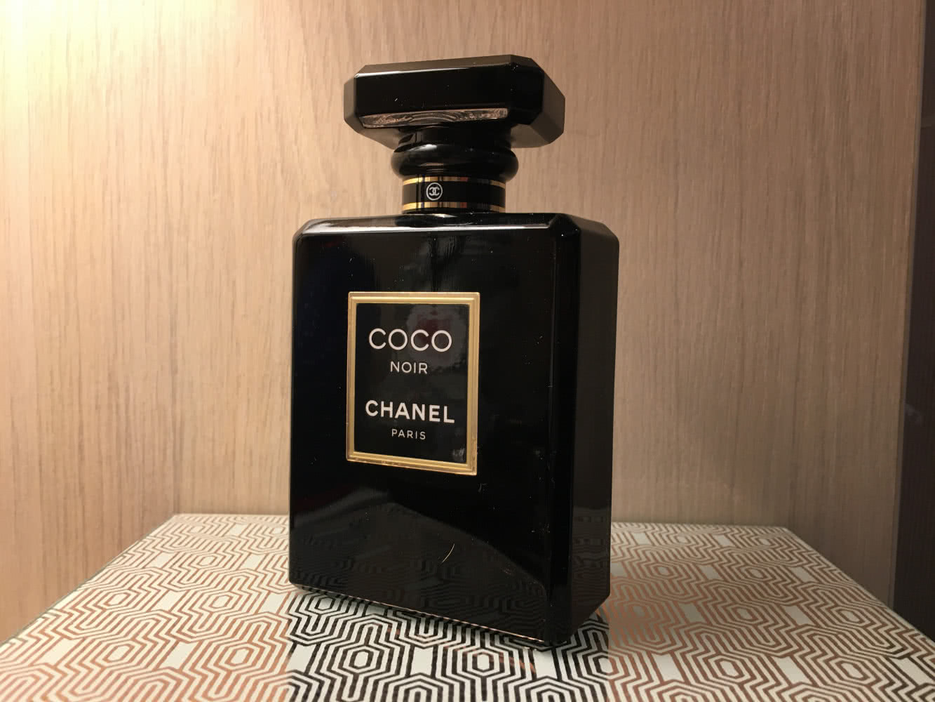 Поделюсь Coco Noir Eau De Parfum, Chanel