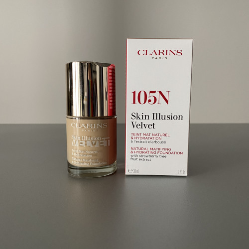 Clarins Skin Illusion Velvet 105N