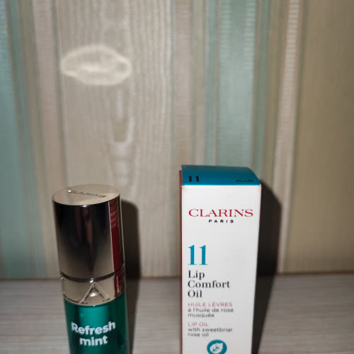 Масло-блеск для губ  Clarins  refresh mint lip comfort oil blue 11+  подарок