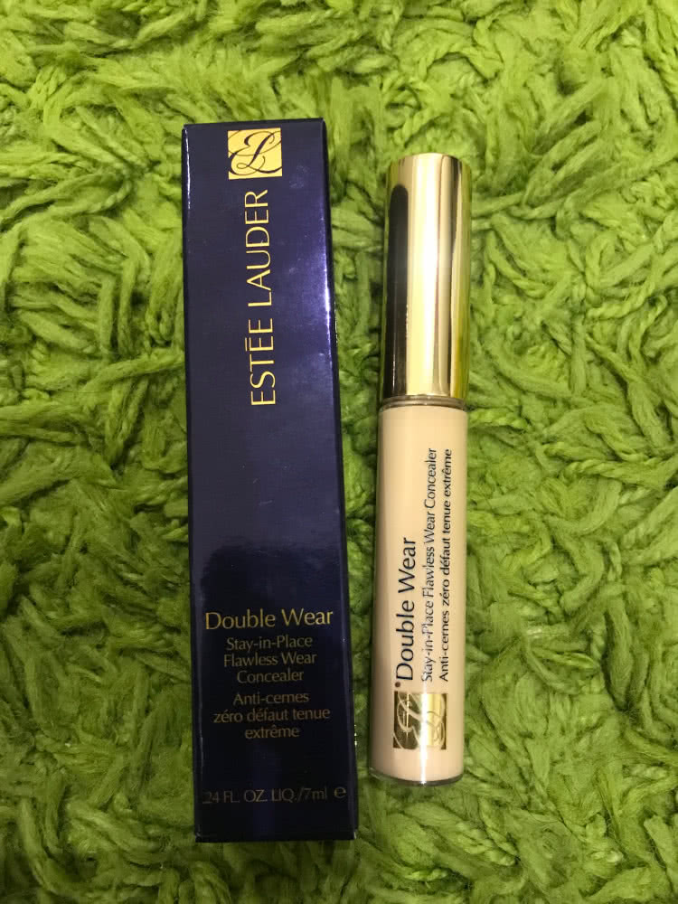 Консилер Estee Lauder Double Wear Stay-in-Place Flawless Concealer 01 Light