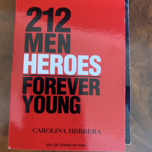 212 Heroes Carolina Herrera для мужчин