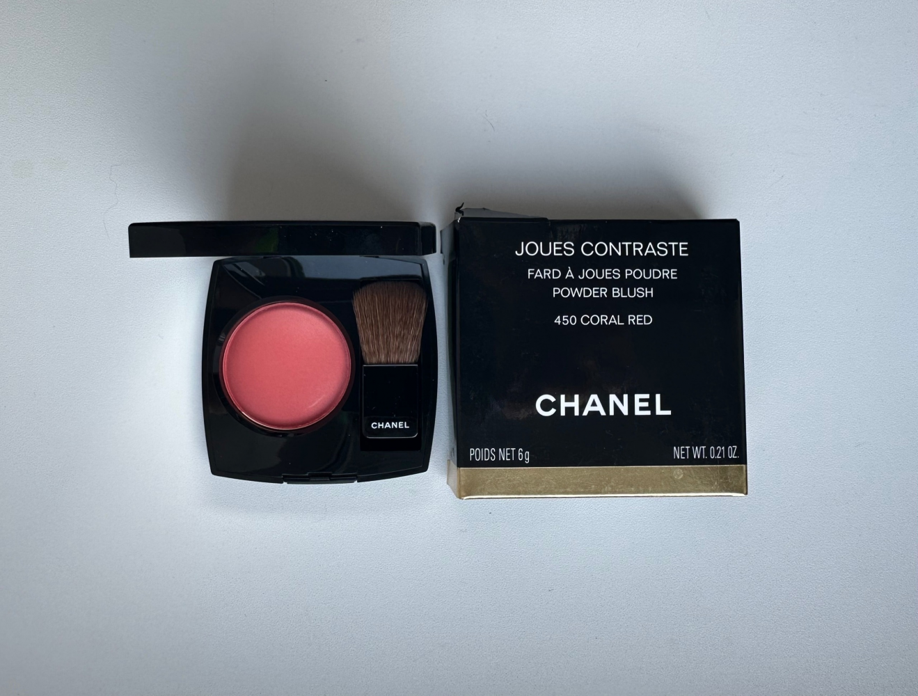 Chanel румяна 450 coral red