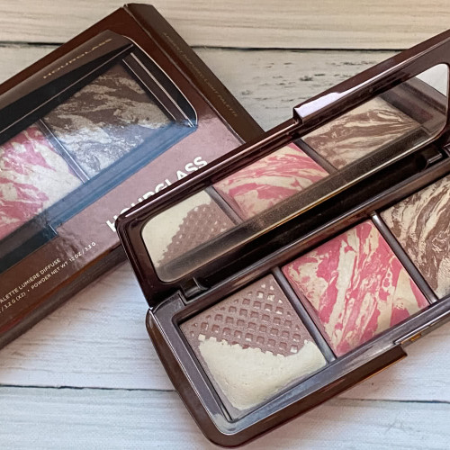 Hourglass Diffised Light Palette