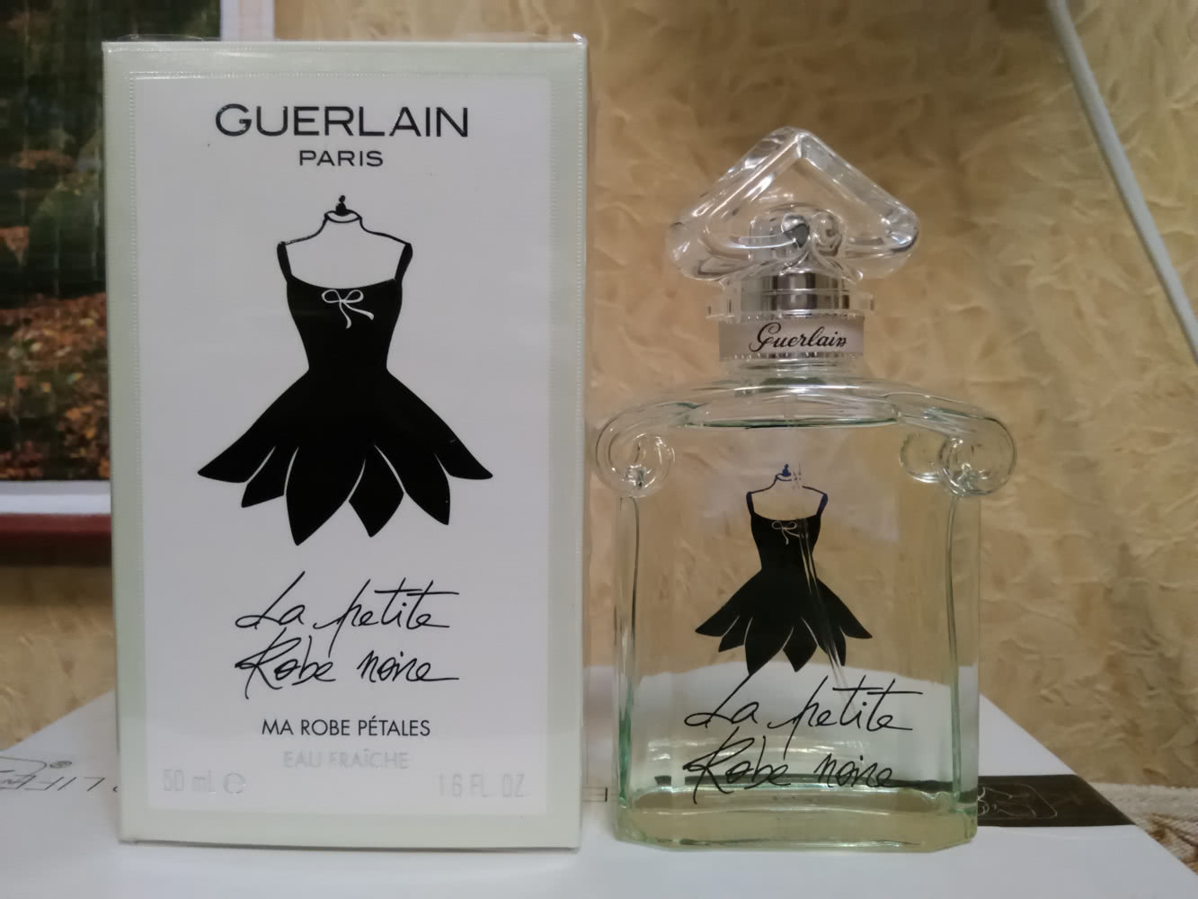 Guerlain la petite robe noire 50 ml снят с продаж