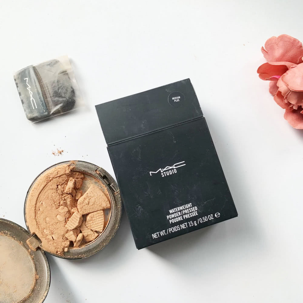 MAC studio waterweight powder/pressed medium plus купить в Москве на Бьюти  Базаре