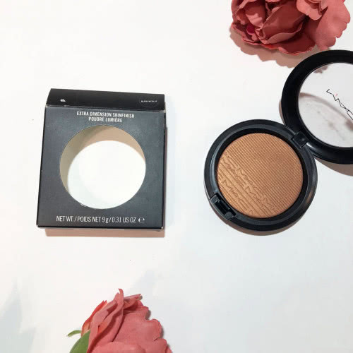 MAC Extra Dimension Skinfinish glow with it
