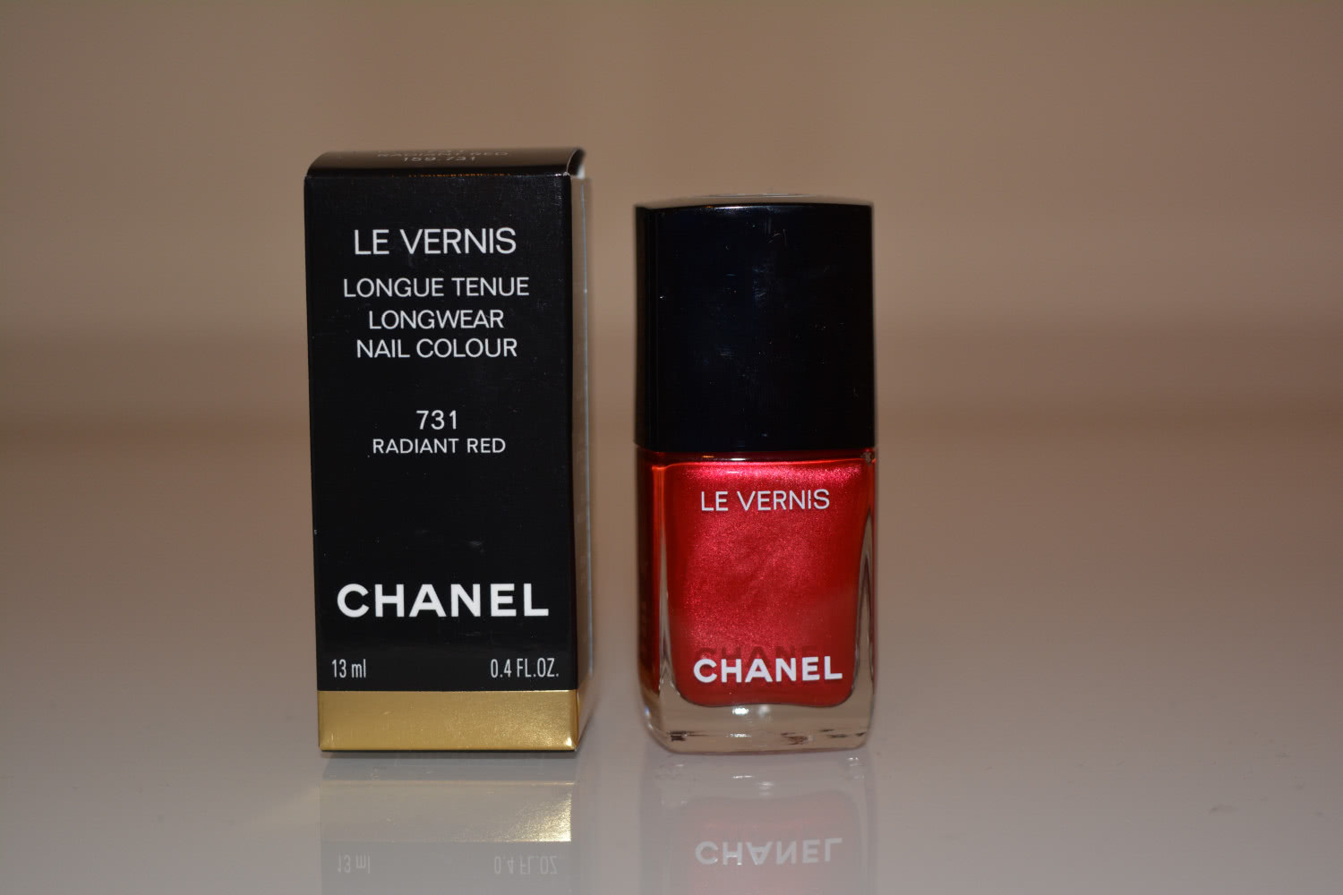 chanel radiant red 731