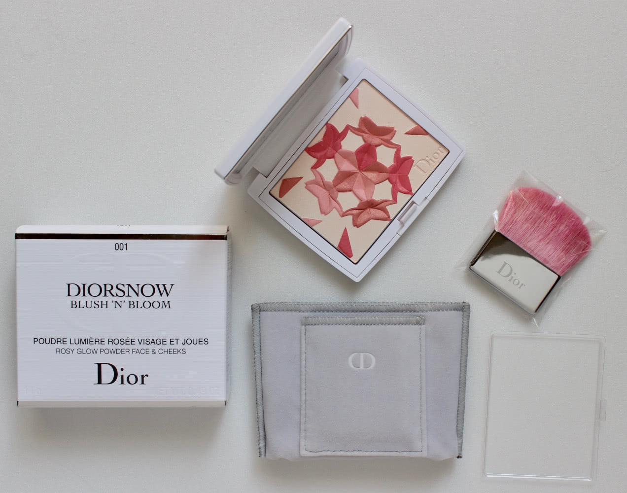 Dior DiorSnow Blush’n’Bloom 001