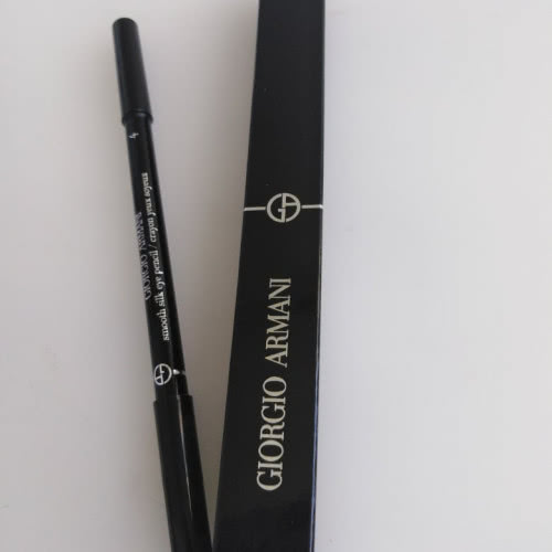 Новый карандаш Giorgio Armani.