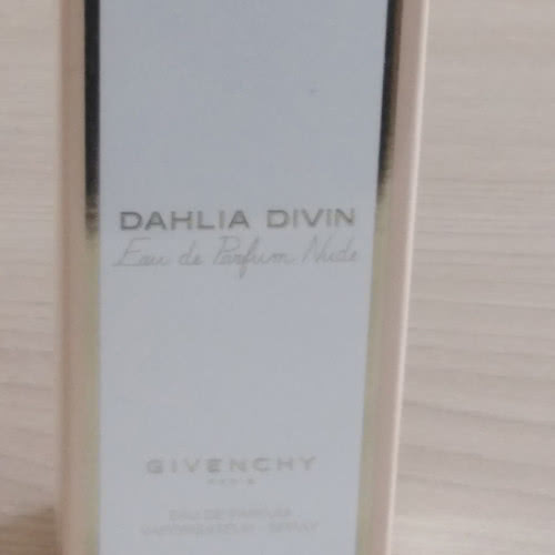 Dahlia Divin Nude Eau de Parfum, Givenchy 30 мл.