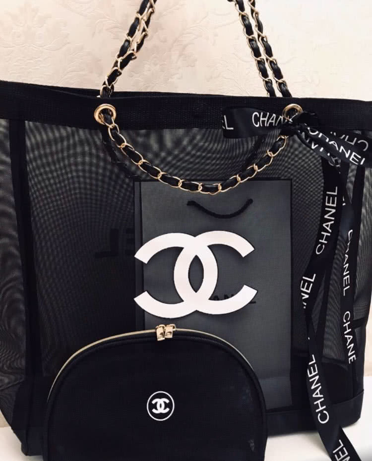 Новая сумка-сетка Chanel Vip Gift
