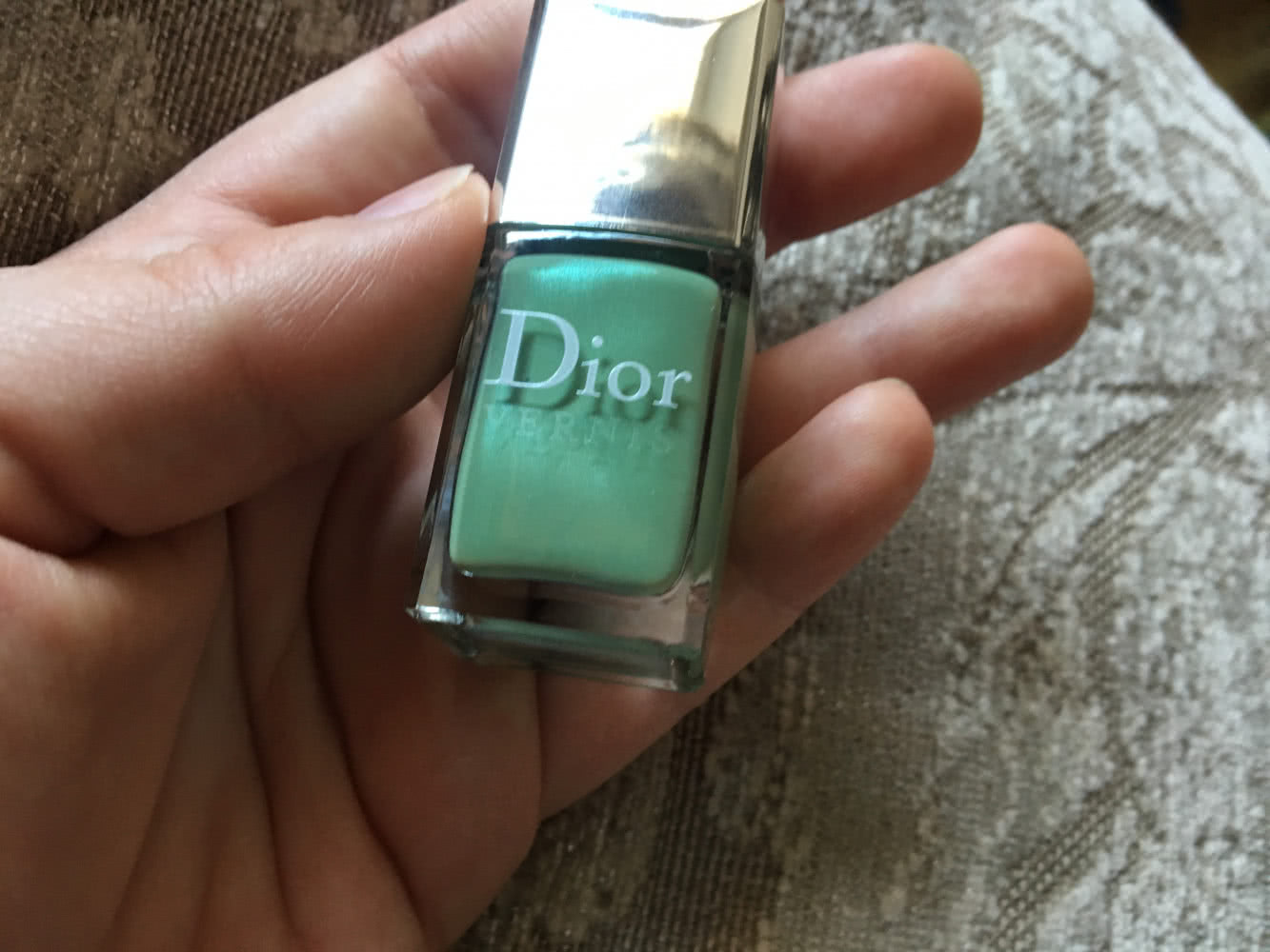 Лак Dior waterlily.