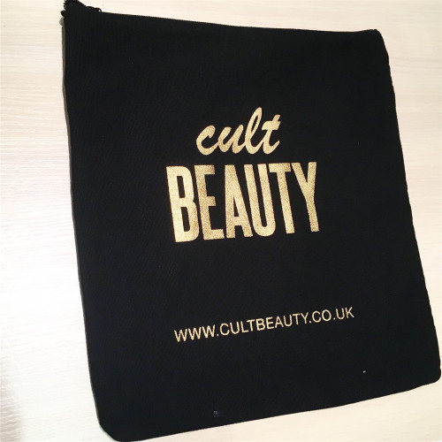 Фирменная холщовая сумка-косметичка Cult Beauty