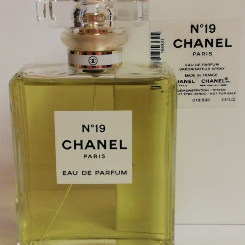 No. 19 by Chanel EDP 100ml