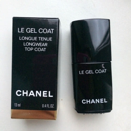 Chanel верхнее гелевое покрытие для лака Le Gel Coat.