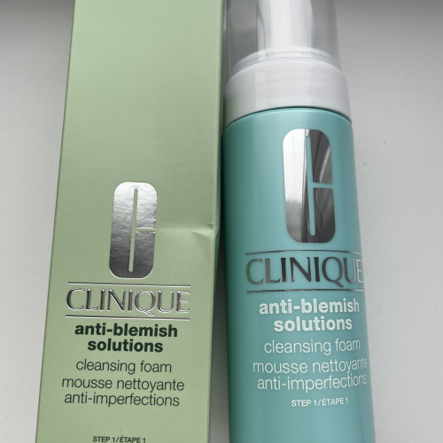 Пенка для умывания для проблемной кожи CLINIQUE Anti-Blemish Solutions Cleansing Foam