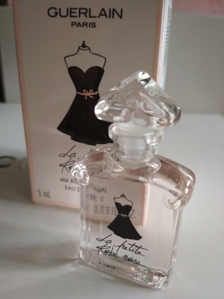 Миниатюра аромата Маленькое чёрное платье (LPRN Guerlain)