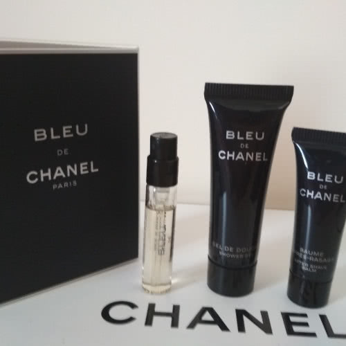 Наборчик Bleu de Chanel  (гдд+бальзам п/б-р+ аромат).