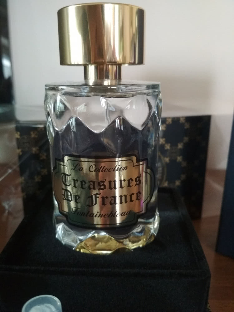 п.в. Fontainebleau (12 Parfumeurs Francais) Поделюсь  из личной коллекции