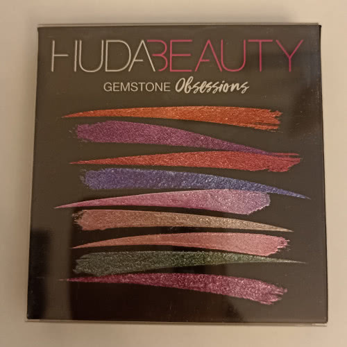 Huda Beauty палетка теней