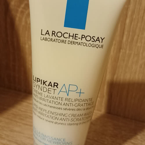 La Roche Posay lipikar cleansing gel