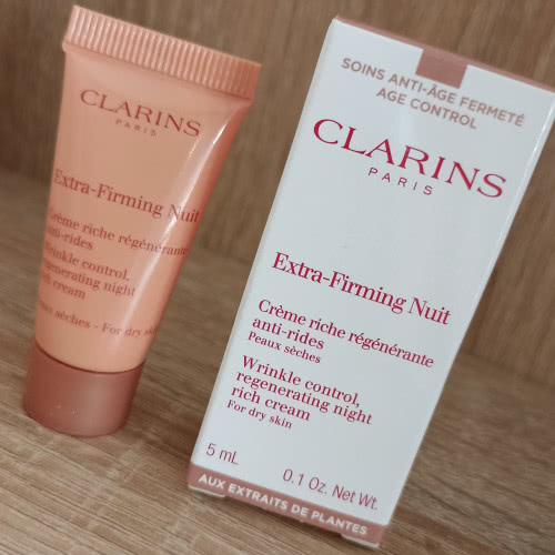 Clarins Extra-Firming For Dry Skin Night Cream