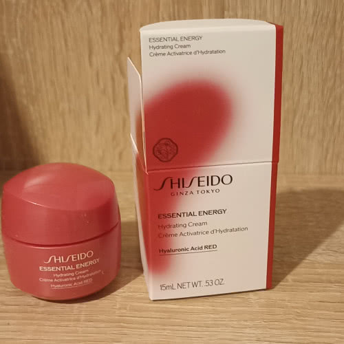 Shiseido deep moisturising cream