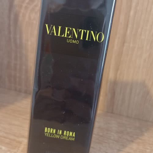 Valentino Born In Roma Yellow Dream Uomo Eau De Parfum
