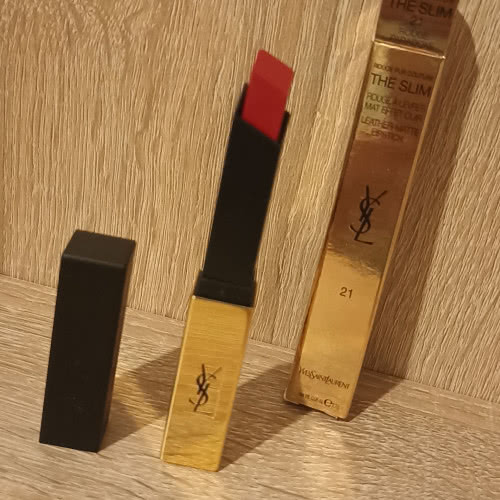 YSL, Rouge Pur Couture The Slim Lipstick