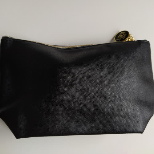 косметичка CULT BEAUTY Black Faux Leather Make Up Bag