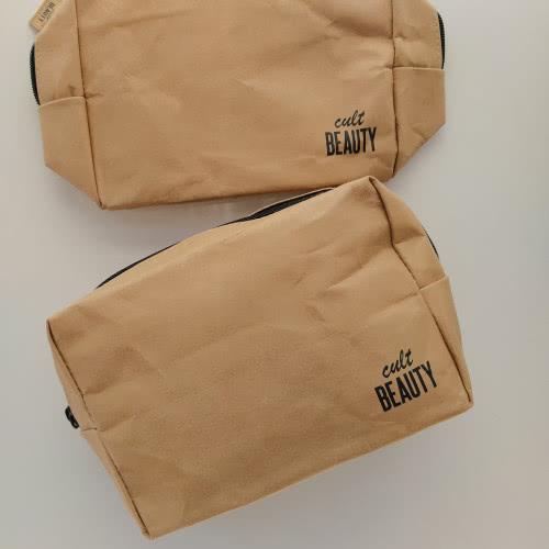 Косметичка из крафтовой бумаги Cult Beauty Kraft Paper Make Up Bag