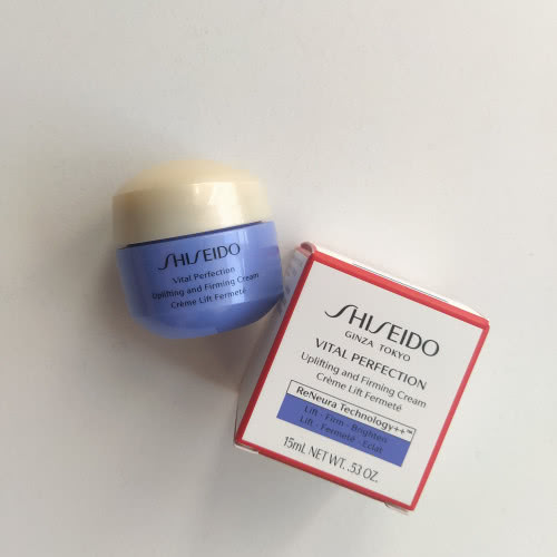 Крем Shiseido Vital Perfection Uplifting And Firming Cream