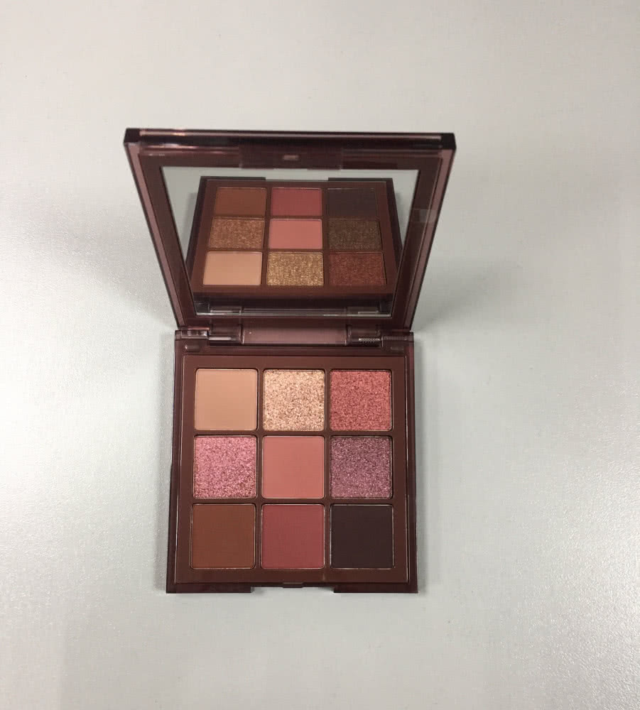 HUDA BEAUTY  Rich Nude Obsessions