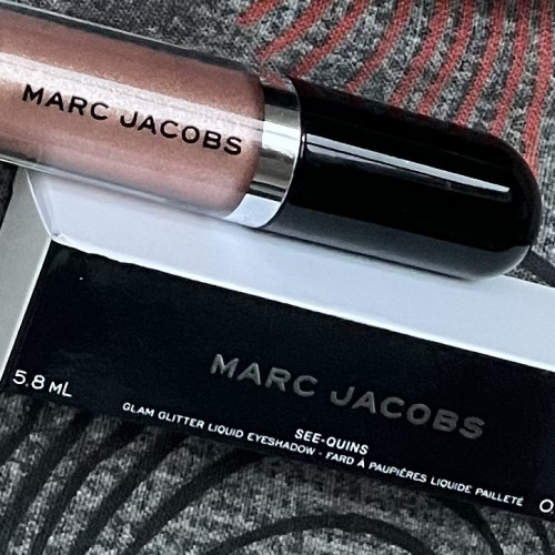 Marc Jacobs тени