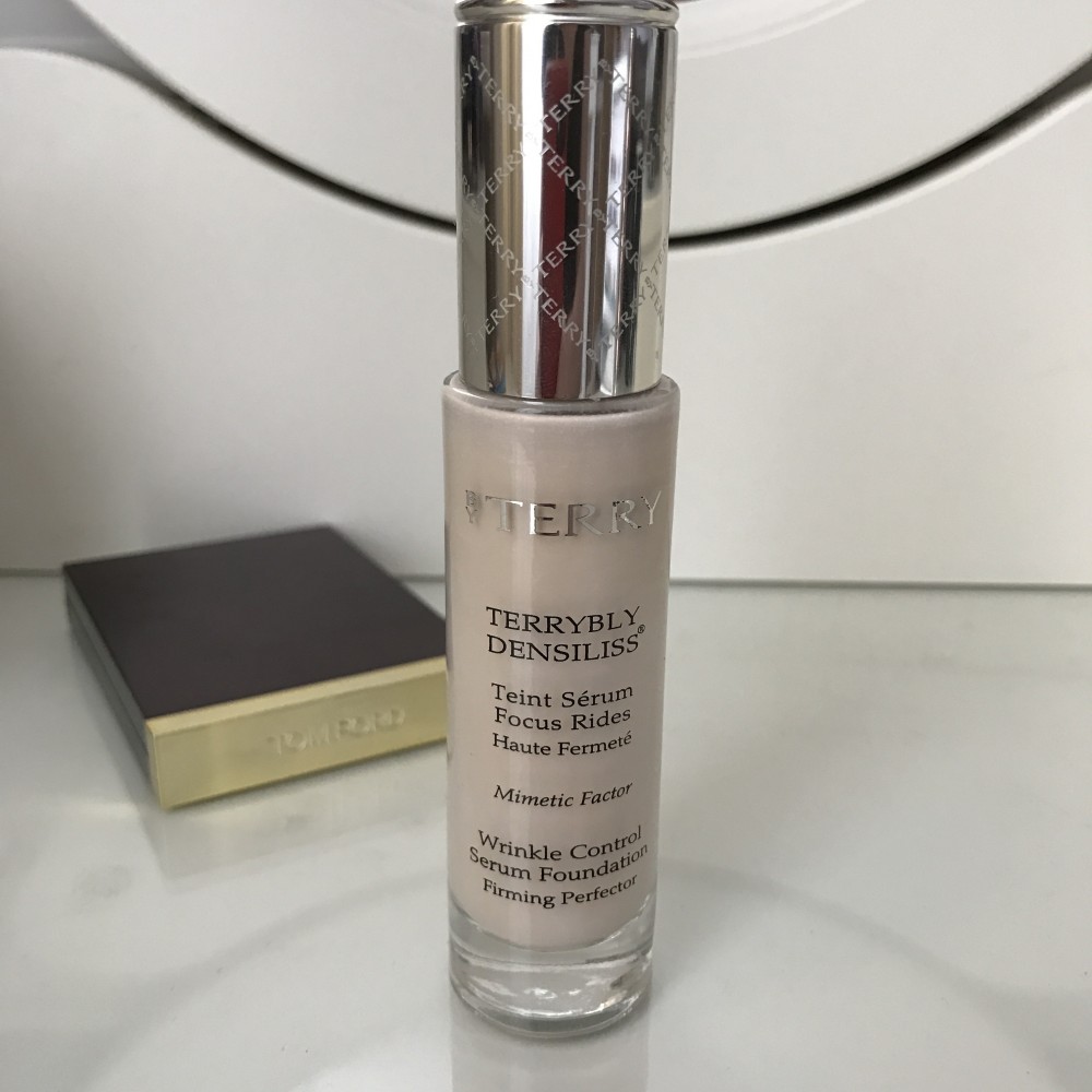 By Terry Terrybly Densiliss Wrinkle control Serum foundation