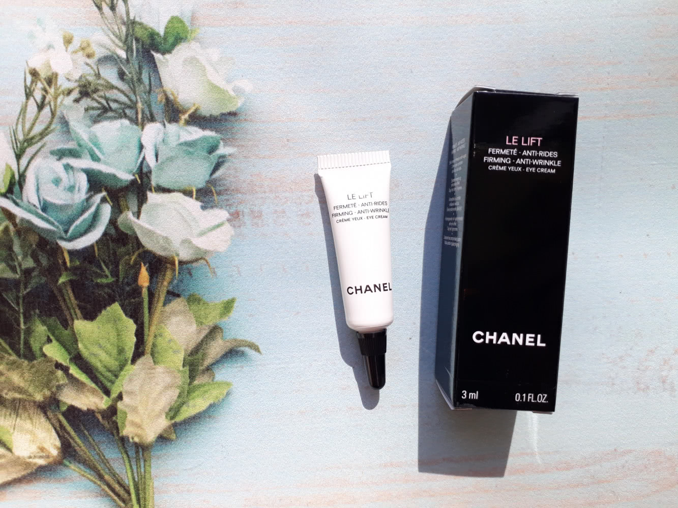 Крем Chanel Le Lift Firming Anti-Wrinkle Eye Cream